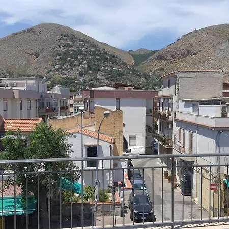 Casa Vicino Mondello * パレルモ