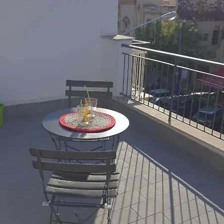 Casa Vicino Mondello 別荘 パレルモ
